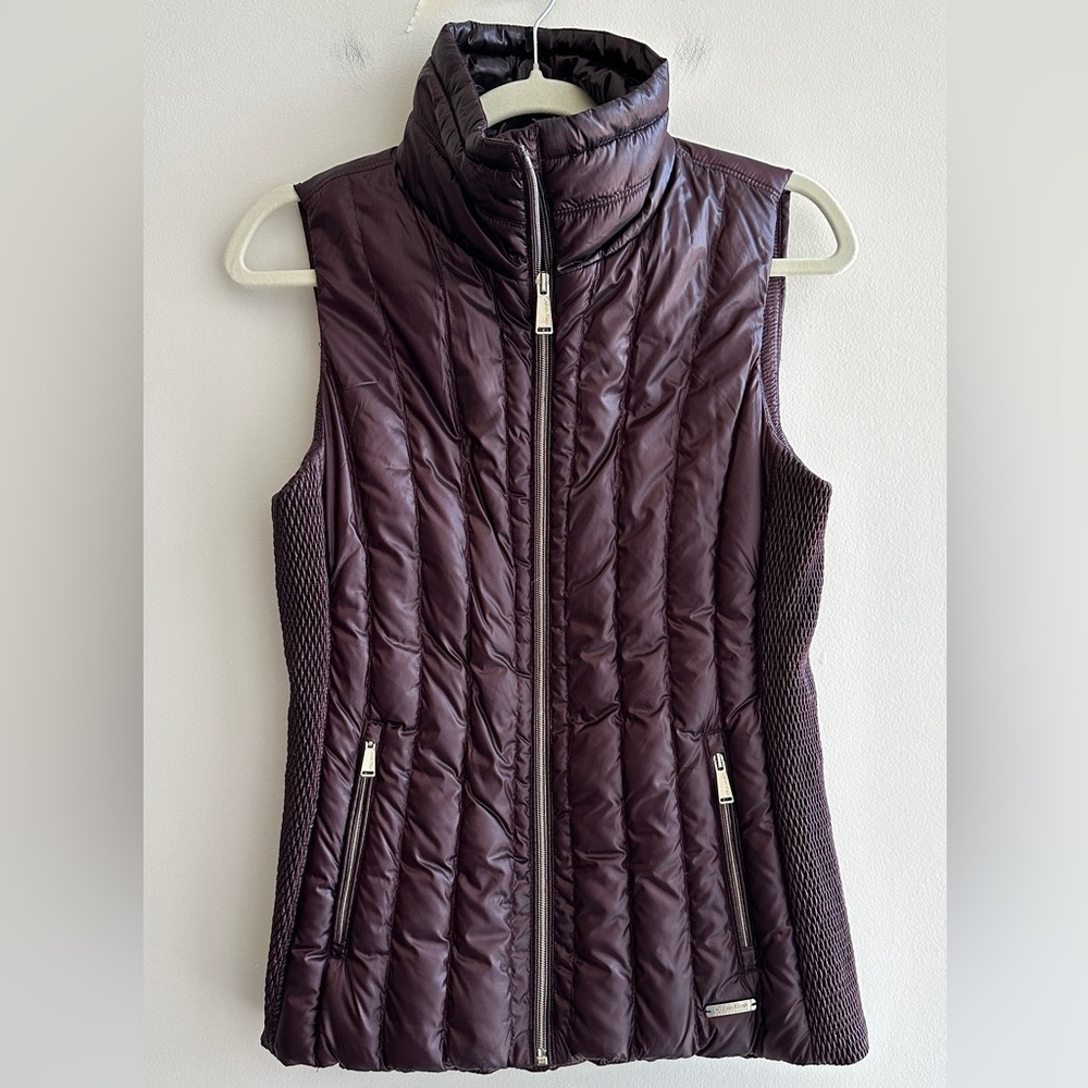 Calvin Klein Performance Women’s Iridescent Quilted Puffer Vest, Red Wine, Small
